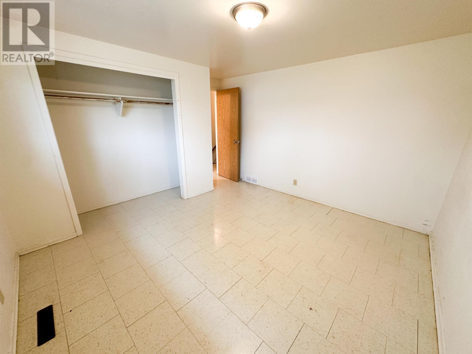 47/49 Pine St, Ear Falls, Ontario P0V 1T0 - Photo 12 - TB2602040