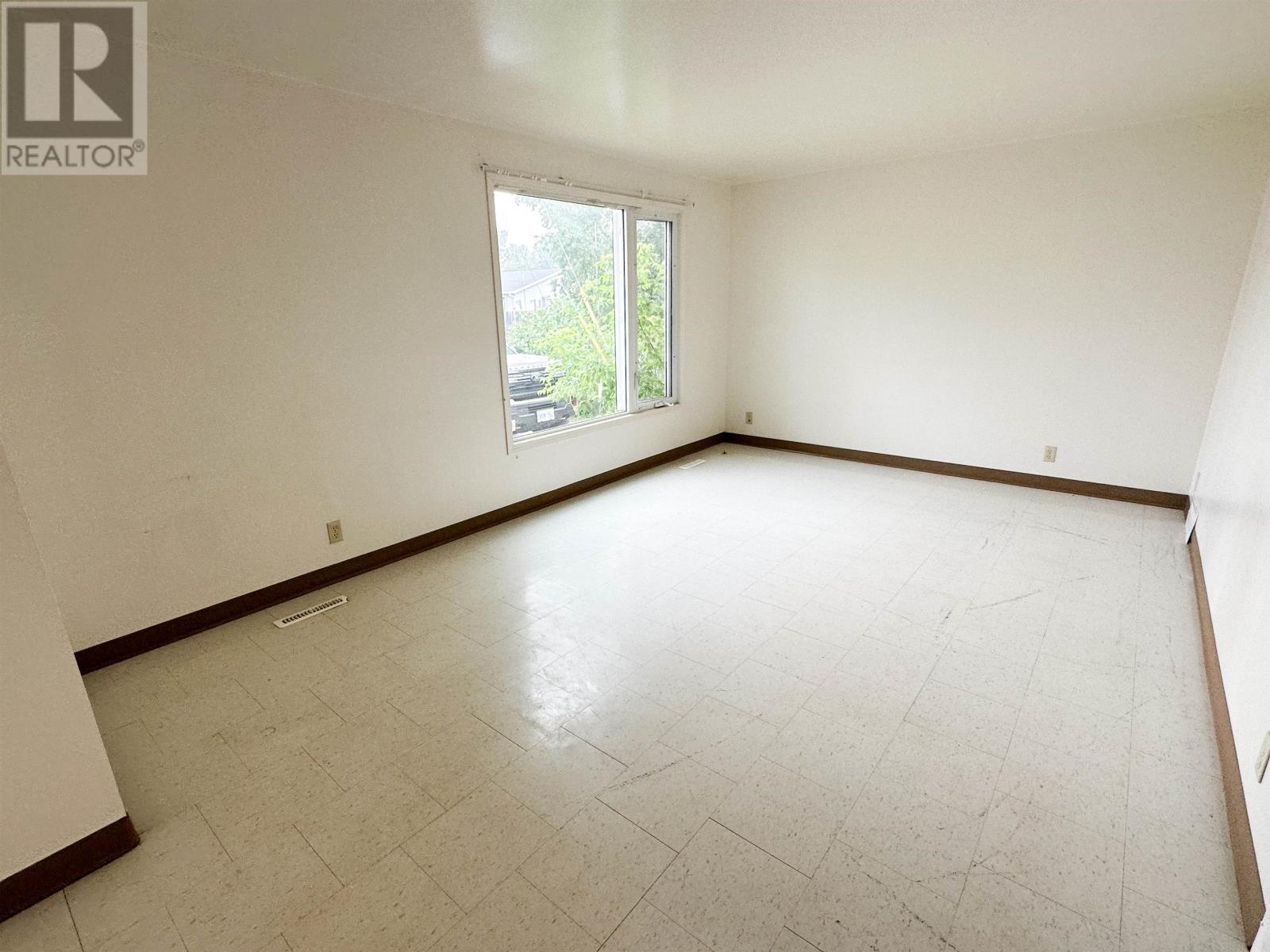 47/49 Pine St, Ear Falls, Ontario P0V 1T0 - Photo 16 - TB2602040