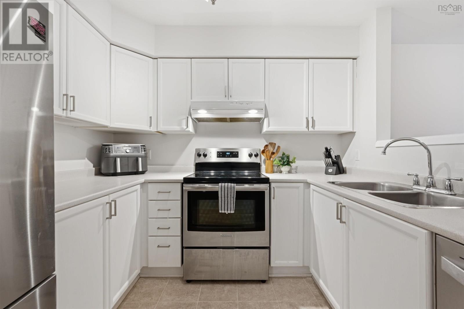 105 5230 Tobin Street, Halifax, Nova Scotia  B3H 1S2 - Photo 10 - 202618283