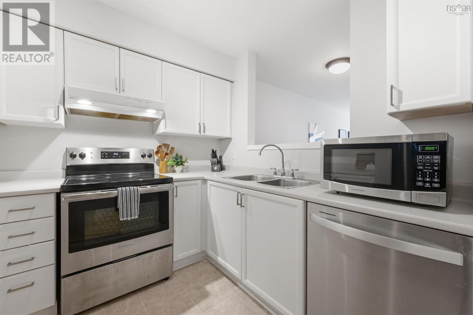 105 5230 Tobin Street, Halifax, Nova Scotia  B3H 1S2 - Photo 11 - 202618283