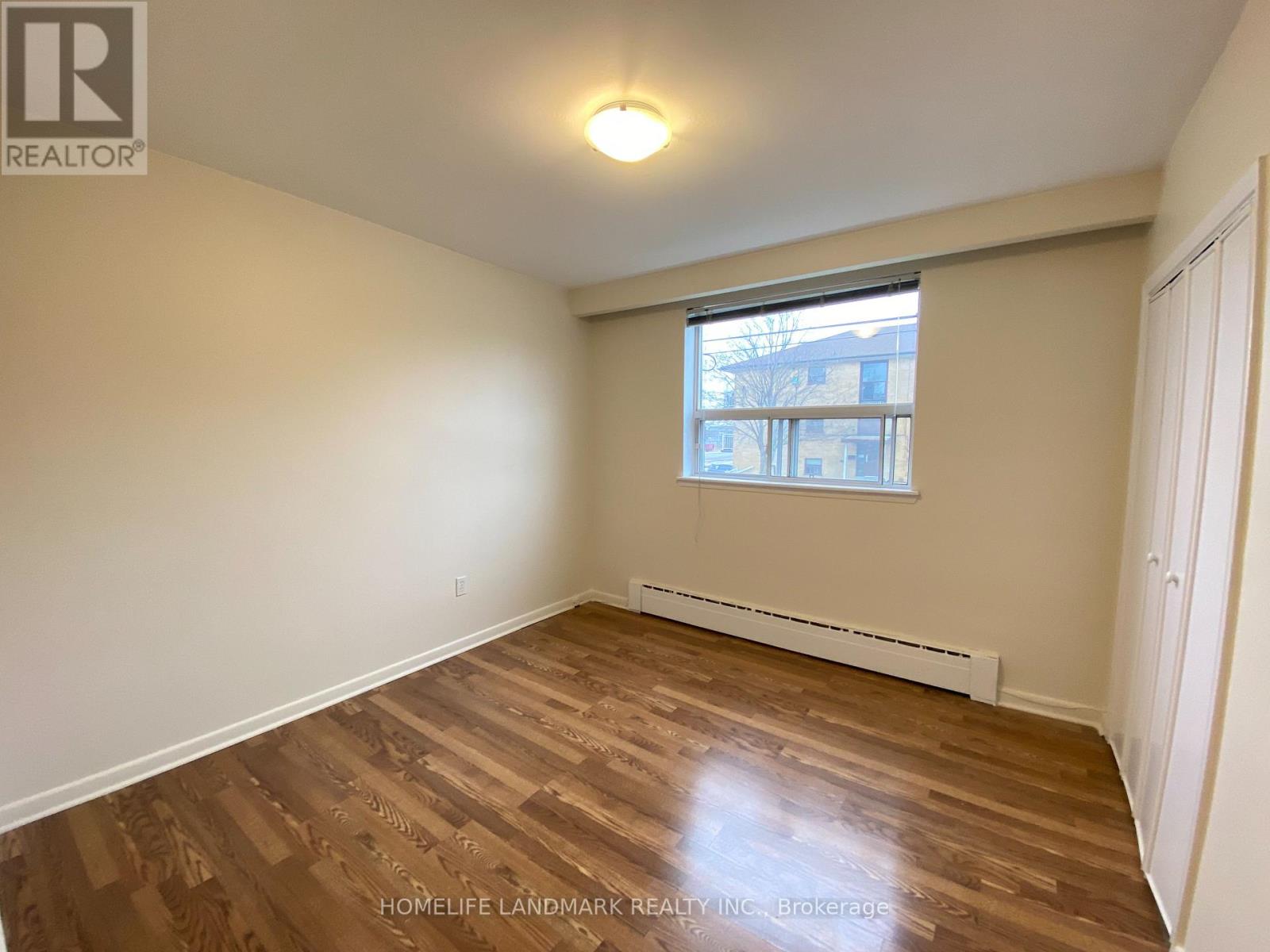 Unit 2 - 240 Wilmington Avenue, Toronto, Ontario  M3H 5K3 - Photo 11 - C13591670