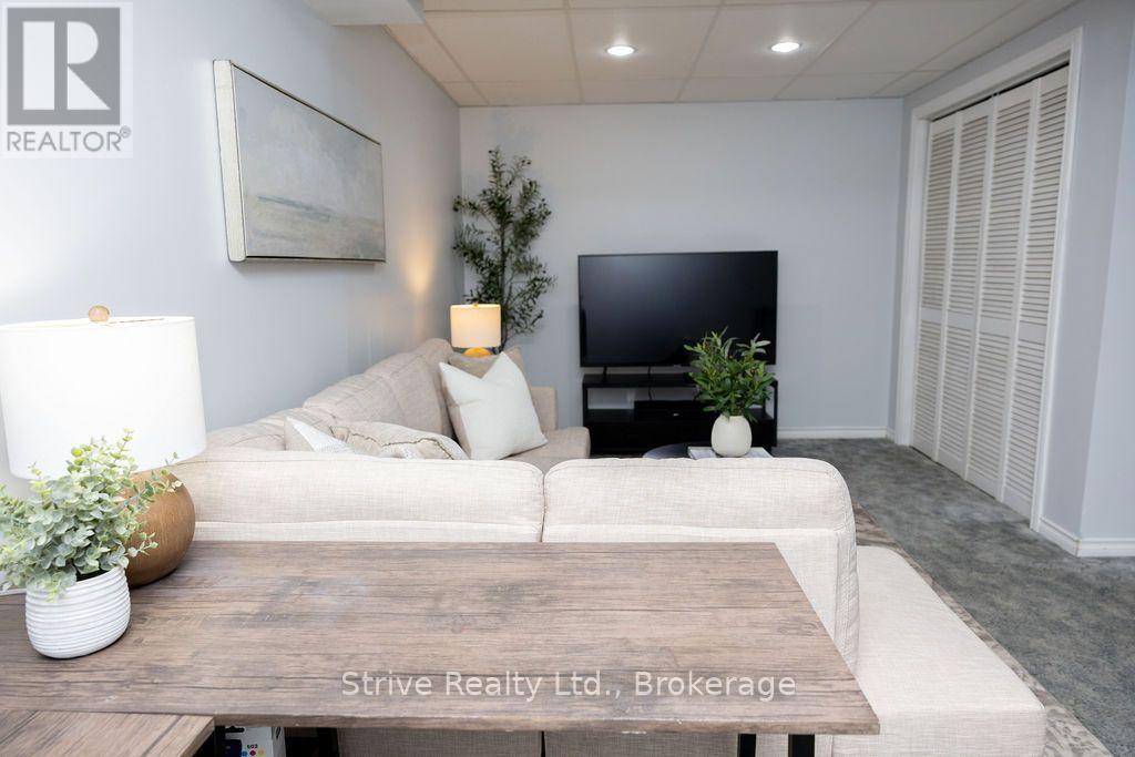 54 Deverill Crescent, Ajax (Central West), Ontario  L1T 1S7 - Photo 26 - E13592332