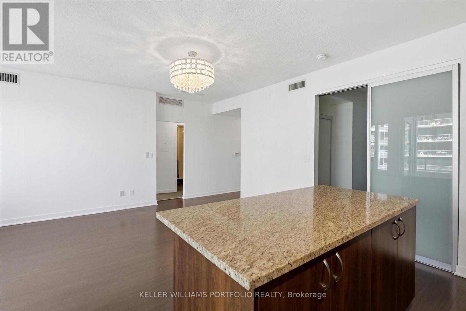 911 - 59 East Liberty Street, Toronto (Niagara), Ontario  M6K 3R1 - Photo 15 - C13592086