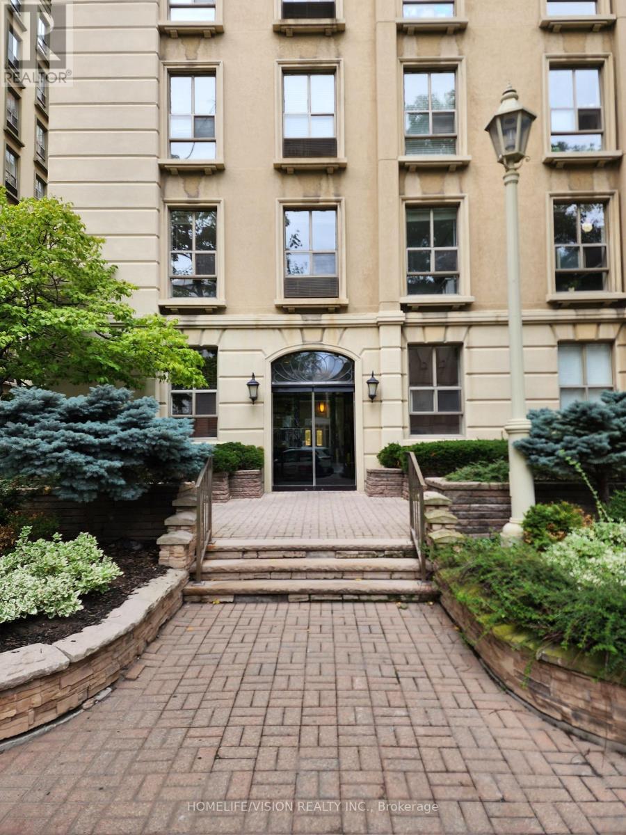 211 - 88 CHARLES STREET E, Toronto, Ontario