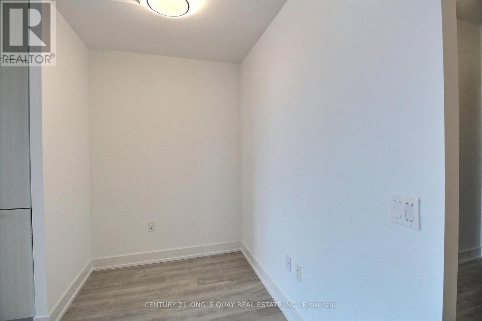 1730 - 20 Inn On The Park Drive, Toronto, Ontario  M3C 0P8 - Photo 4 - C13592188