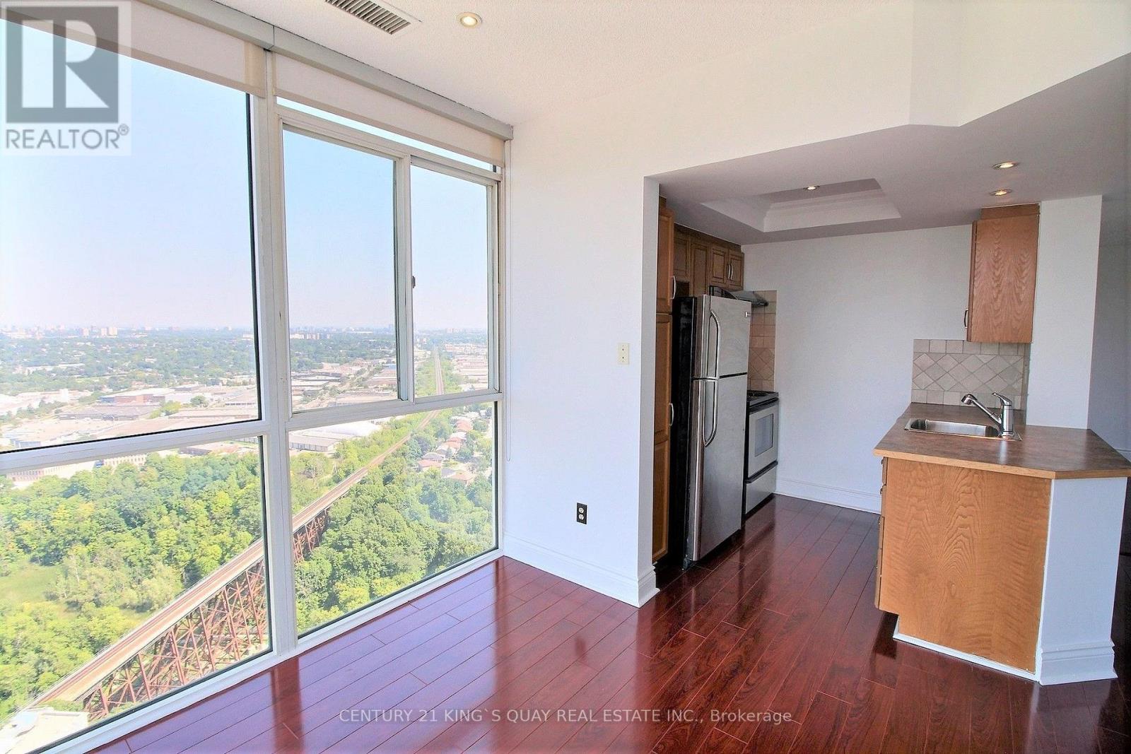 3709 - 7 Concorde Place, Toronto, Ontario  M3C 3N4 - Photo 10 - C13592204