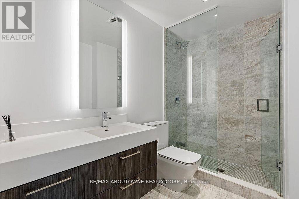 4904 - 1 Yorkville Avenue, Toronto, Ontario  M4W 0B1 - Photo 11 - C13592318