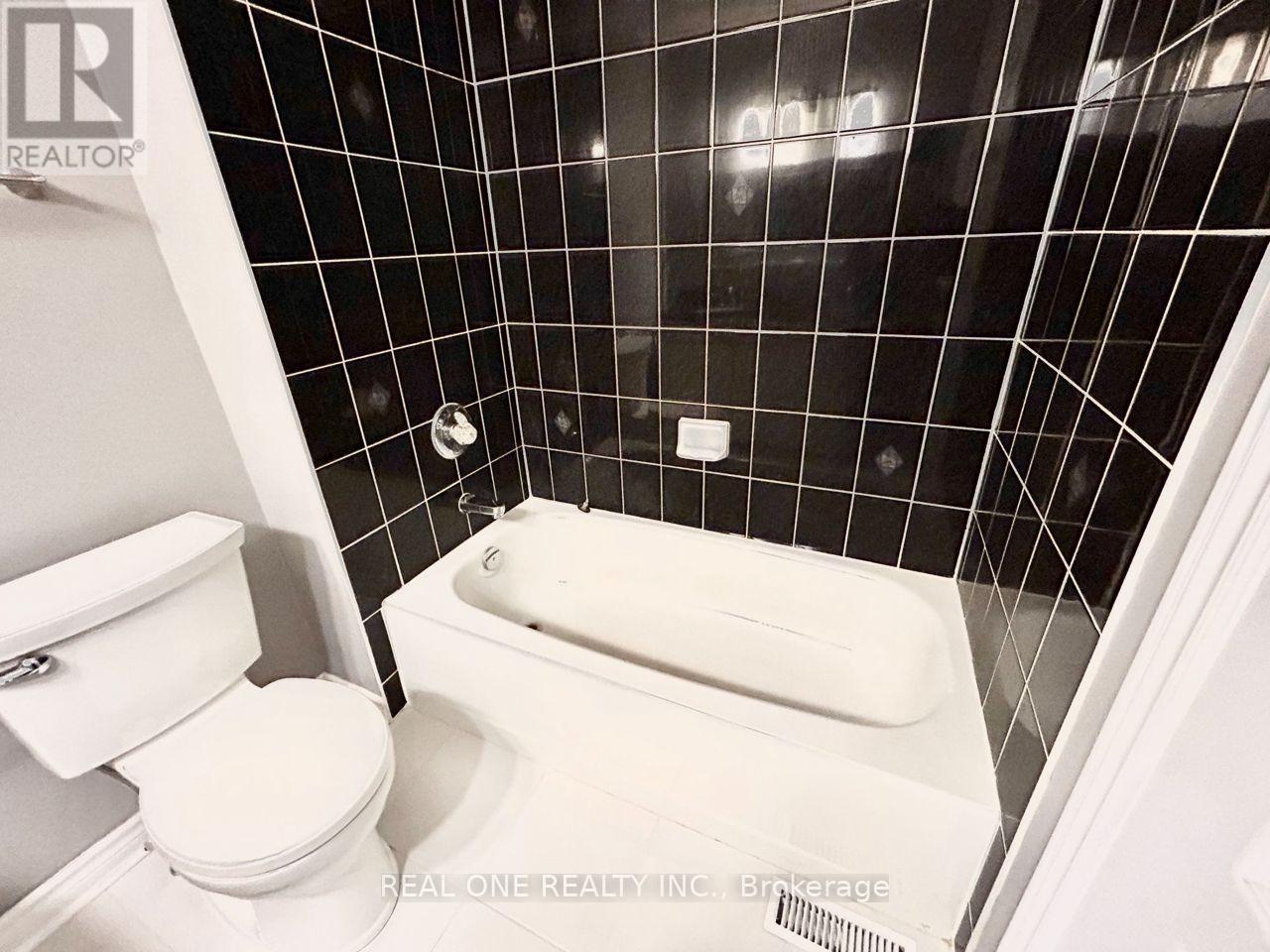 48 Primeau Drive, Aurora, Ontario  L4G 6Z2 - Photo 14 - N13592028
