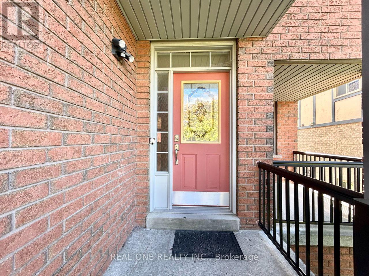 48 Primeau Drive, Aurora, Ontario  L4G 6Z2 - Photo 2 - N13592028