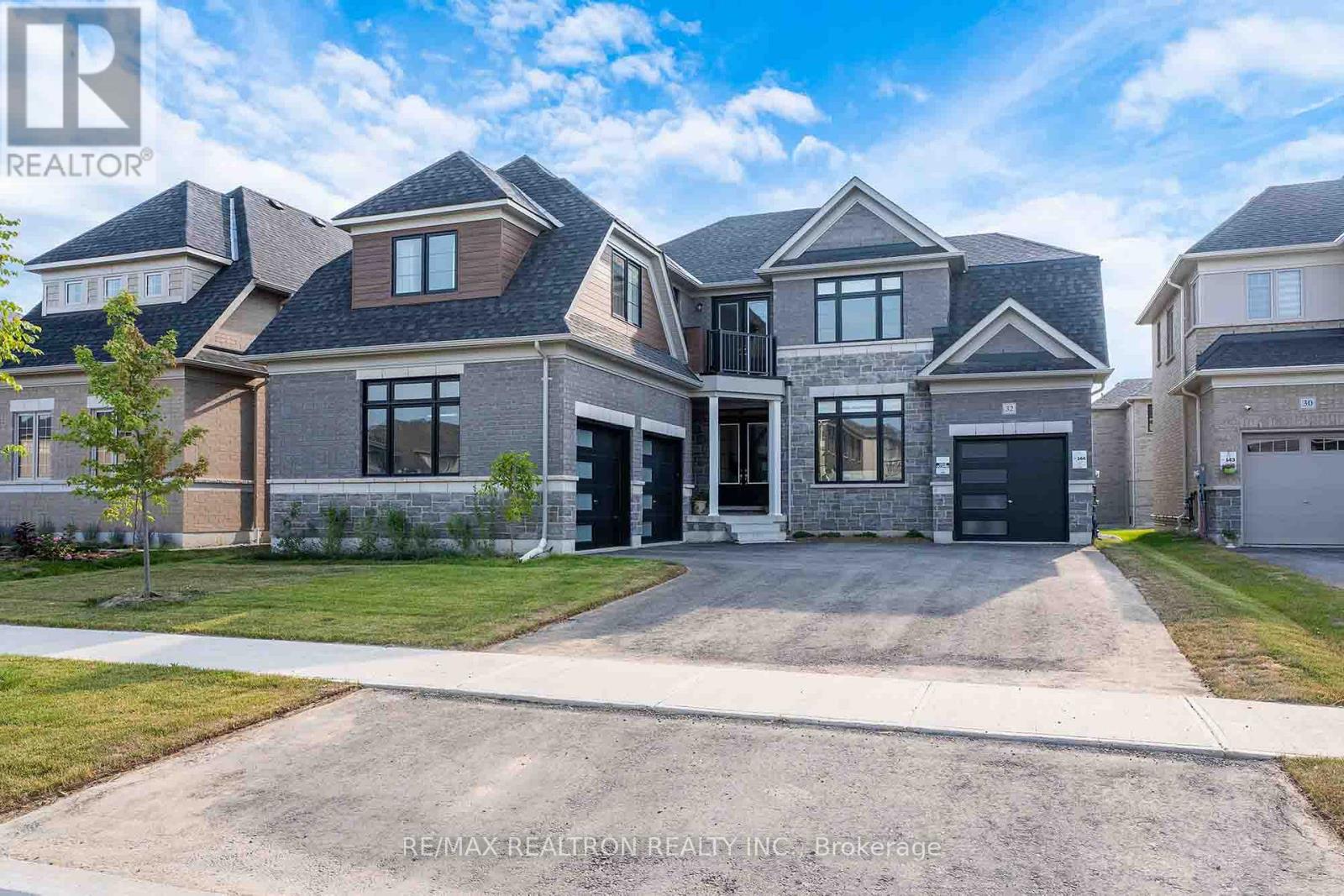 32 Bellflower Crescent, Adjala-Tosorontio, Ontario  L0G 1W0 - Photo 1 - N13592064