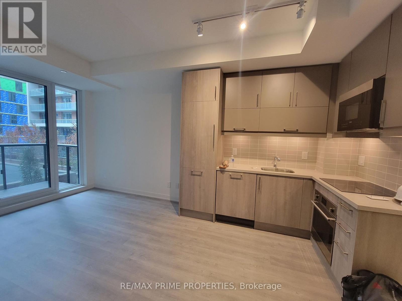 A601 - 8119 Birchmount Road, Markham, Ontario  L6G 0H5 - Photo 3 - N13592092