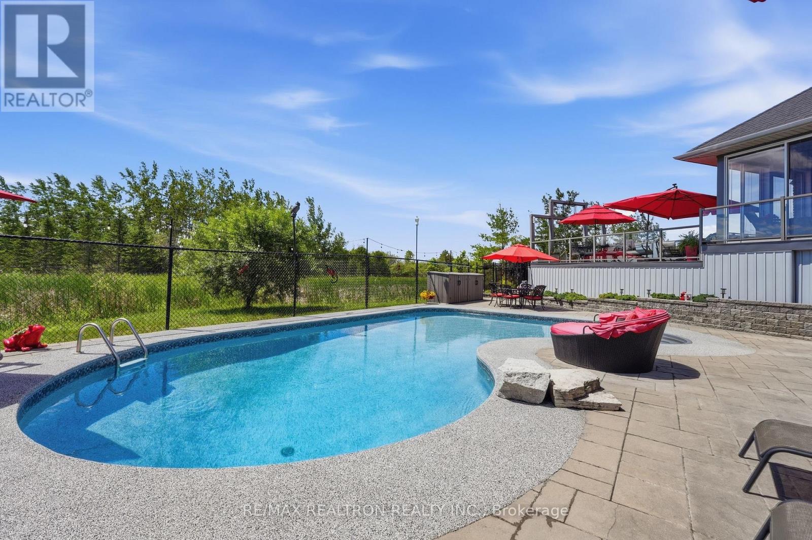 17 Brolley Crescent, Essa, Ontario  L0L 2N2 - Photo 39 - N13592152