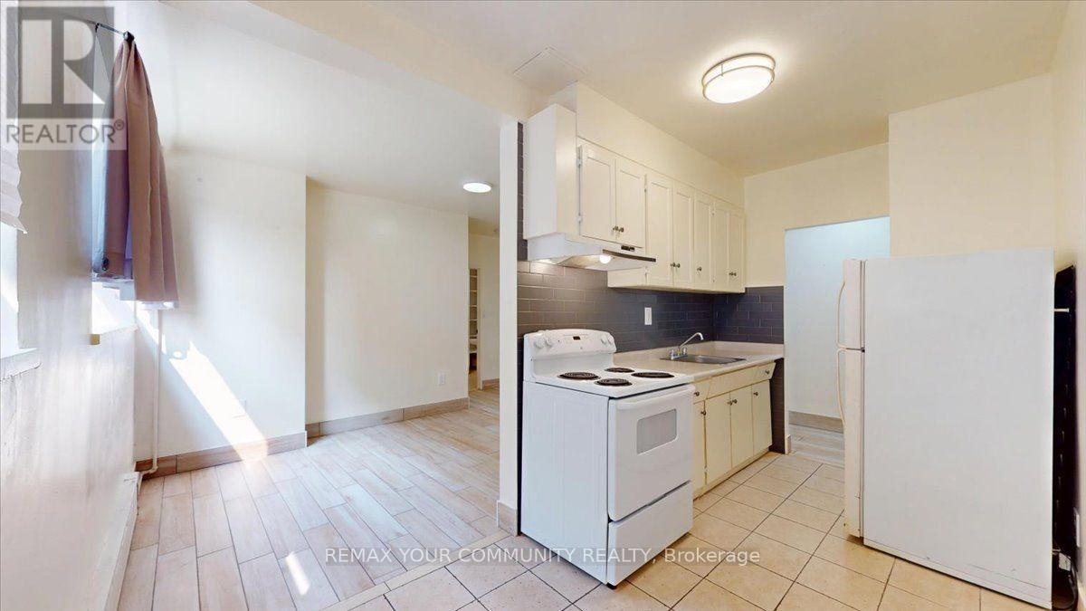 1a - 2645 Keele Street, Toronto, Ontario  M6L 2P2 - Photo 6 - W13506504