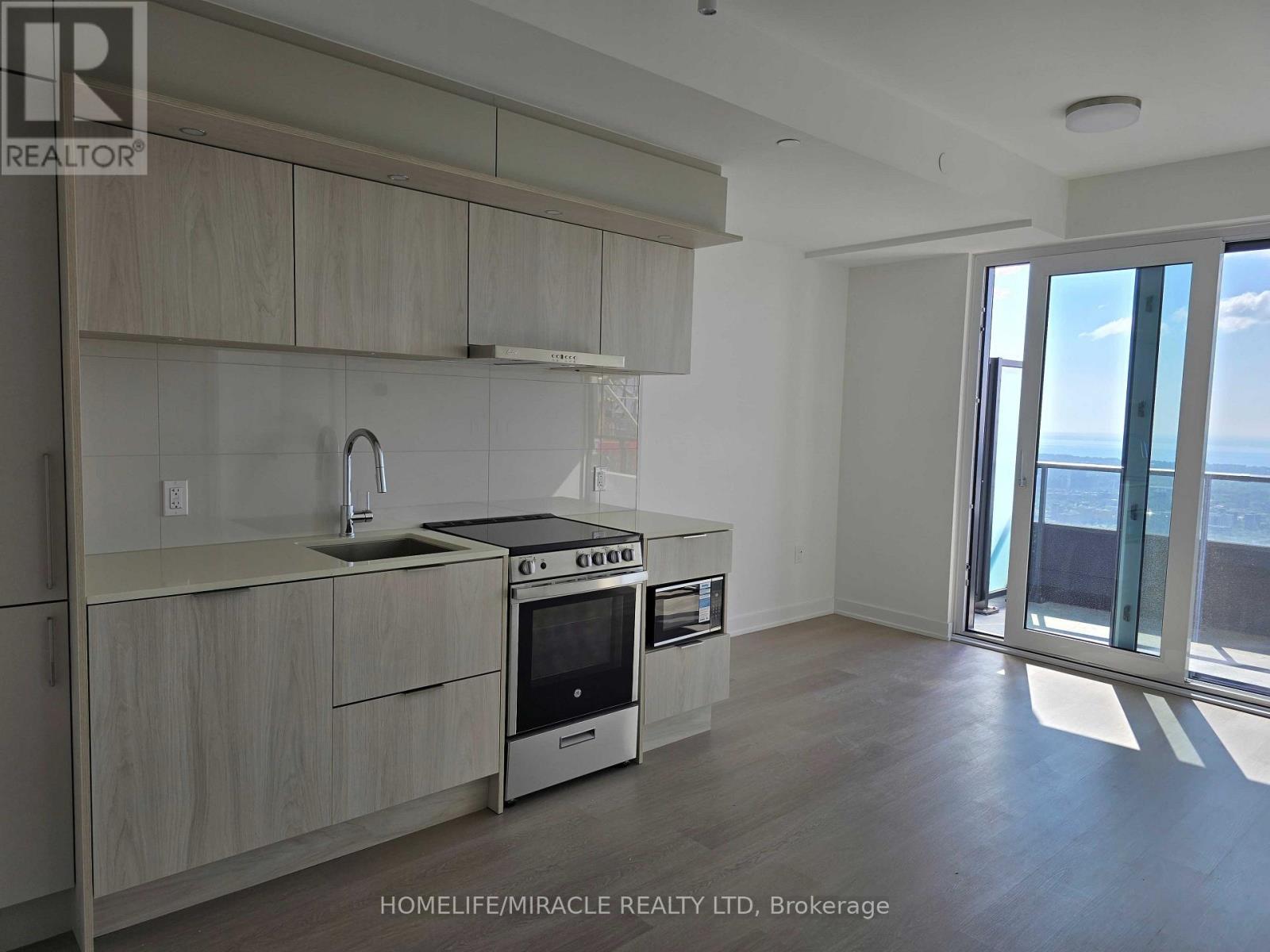 6009 - 448 Burnhamthorpe Road W, Mississauga, Ontario  L5B 0R6 - Photo 6 - W13592032
