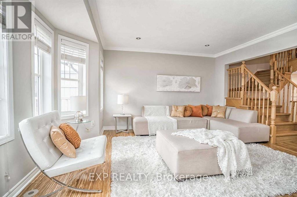 945 Sprague Place, Milton, Ontario  L9T 0K6 - Photo 5 - W13592104