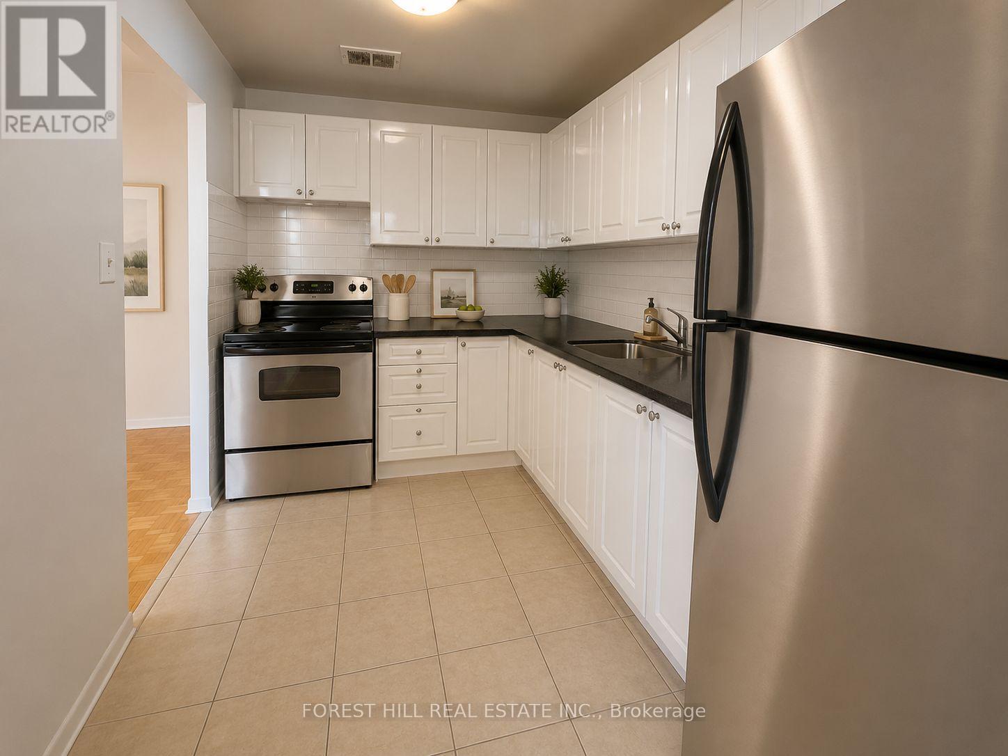 810 - 365 Kennedy Road, Brampton, Ontario  L6W 3H2 - Photo 5 - W13592144