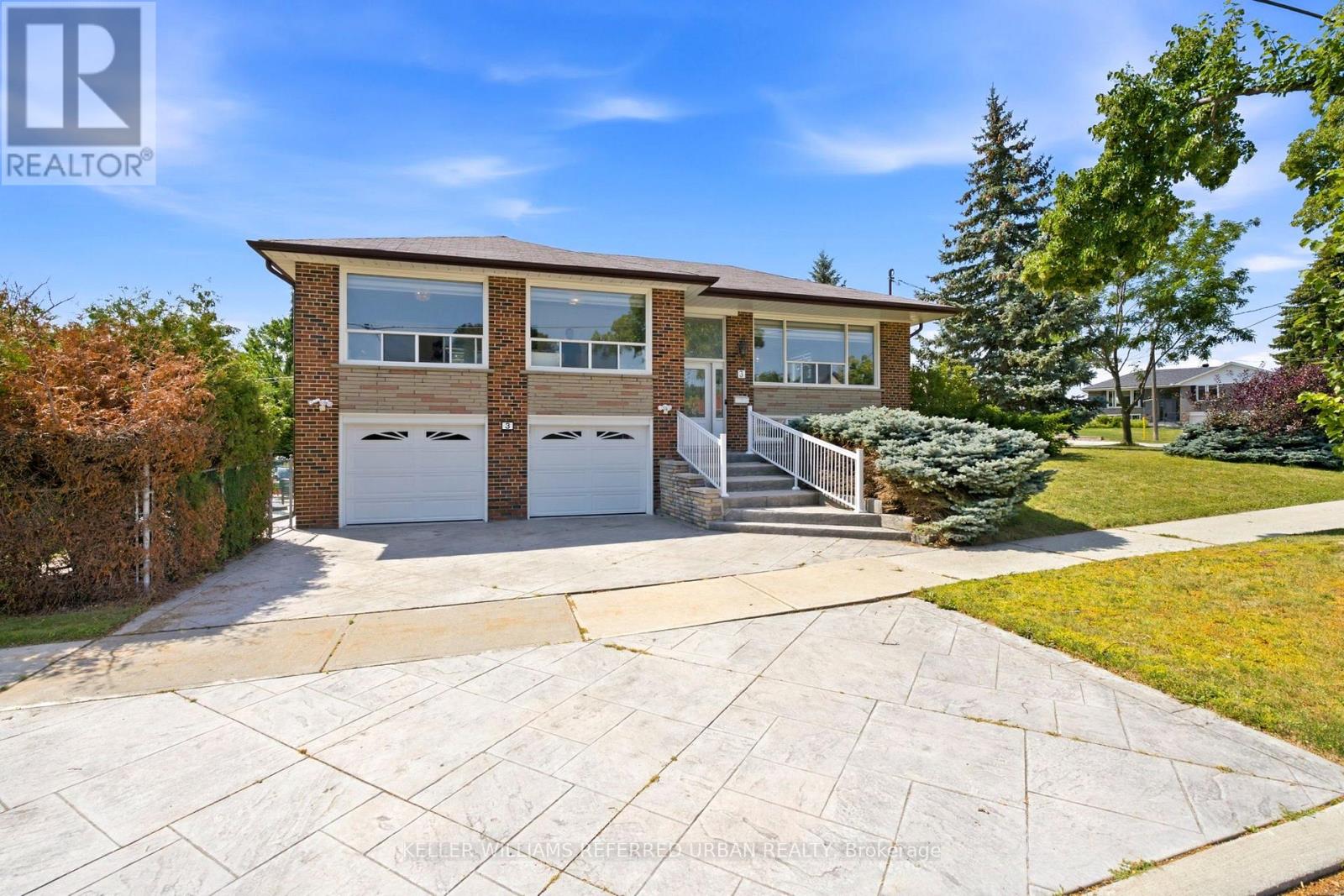 3 BRANCASTER COURT, Toronto, Ontario