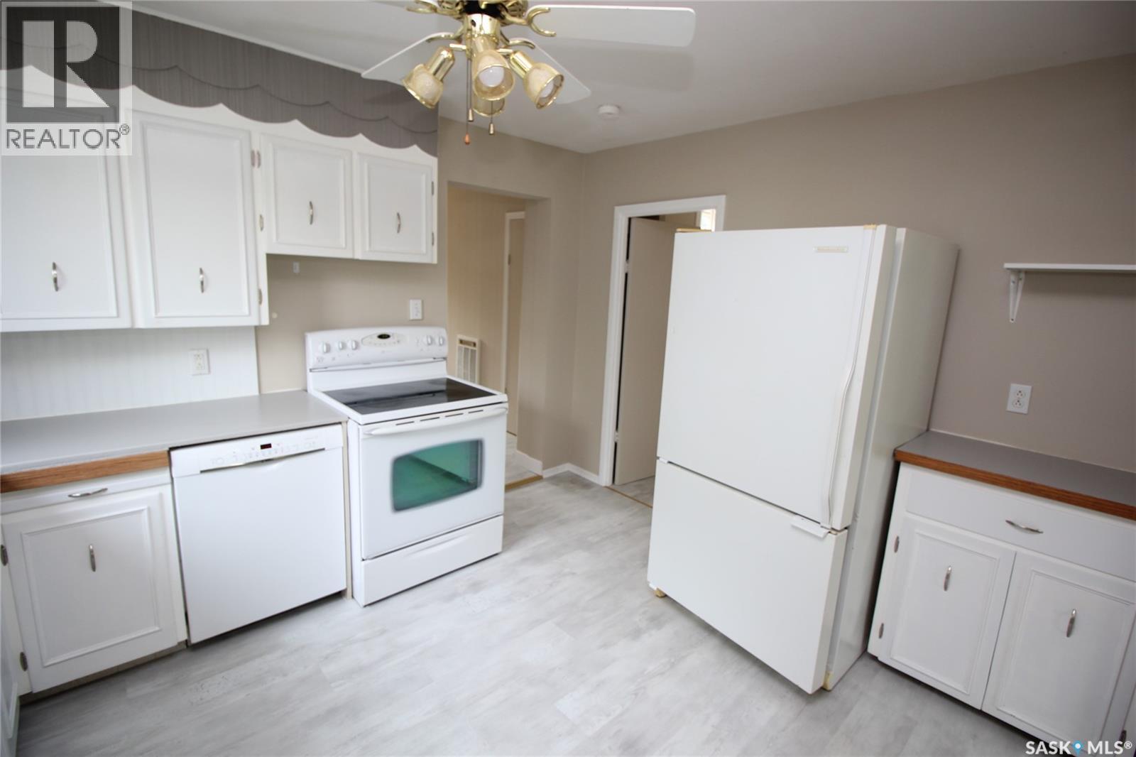 700 York Street, Indian Head, Saskatchewan  S0G 2K0 - Photo 18 - SK043301