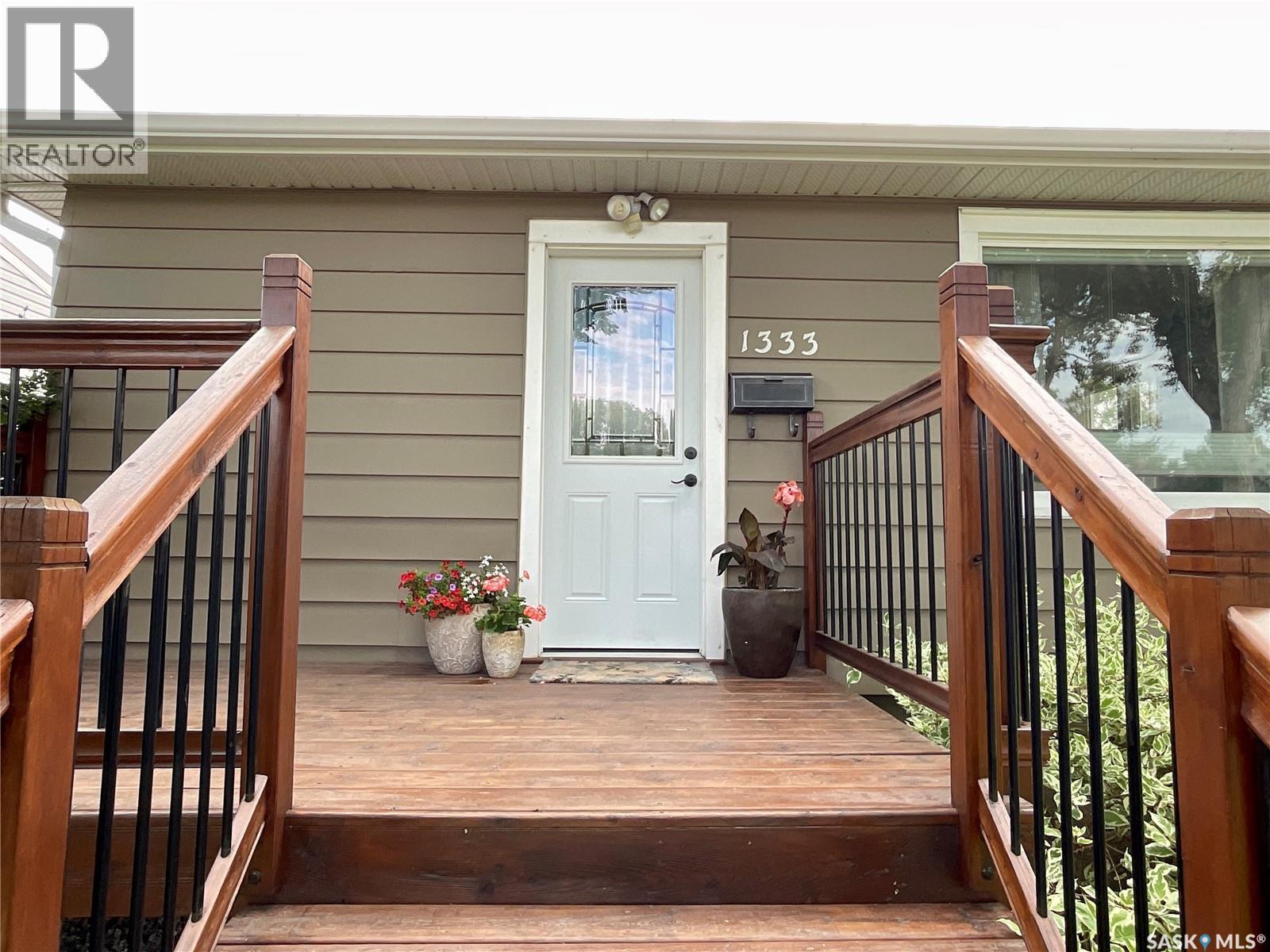 1333 Empress Street, Regina, Saskatchewan  S4T 5E6 - Photo 4 - SK043138