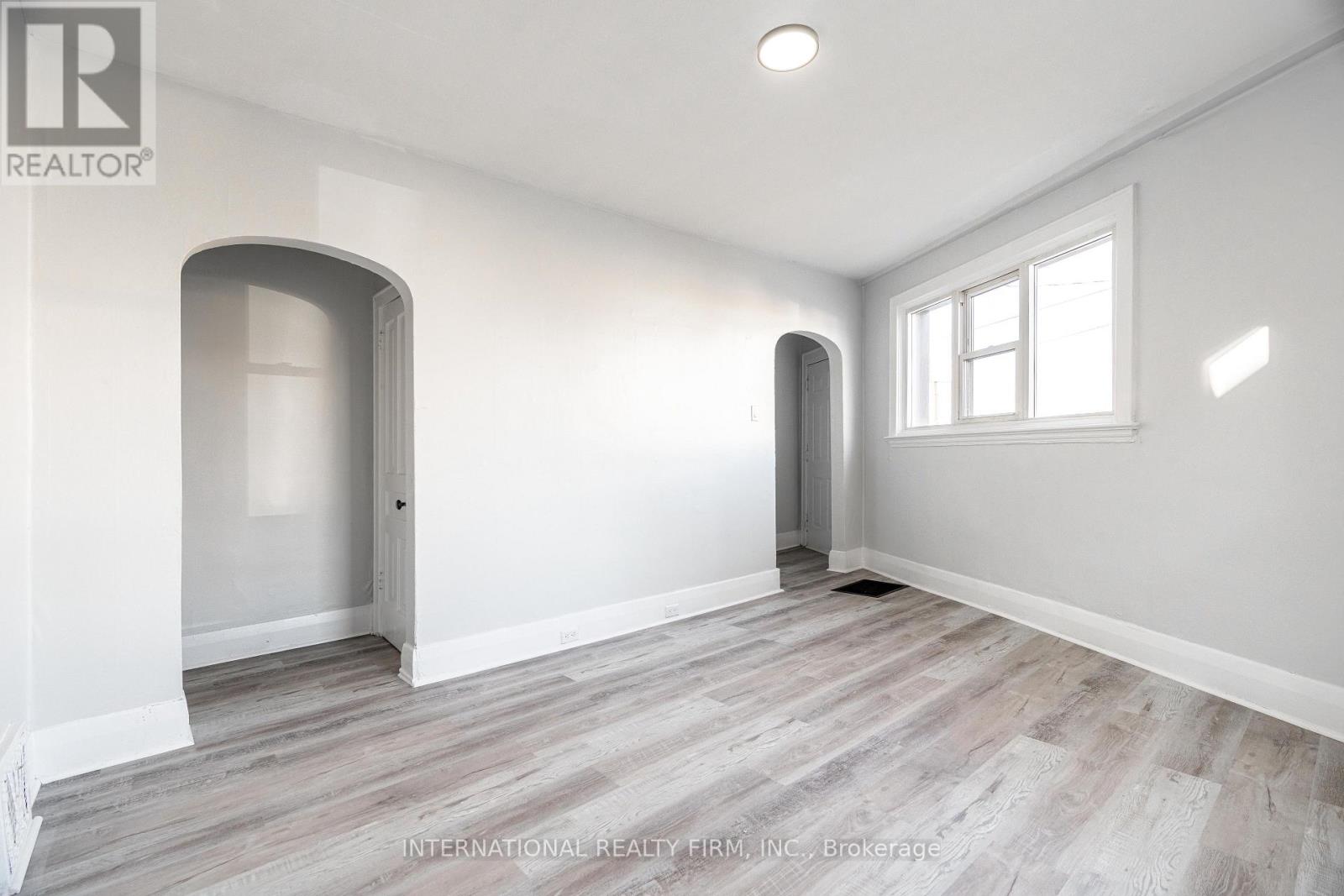 4 - 221 Hamilton Road E, London East, Ontario N5Z 1P9 - Photo 12 - X13592042