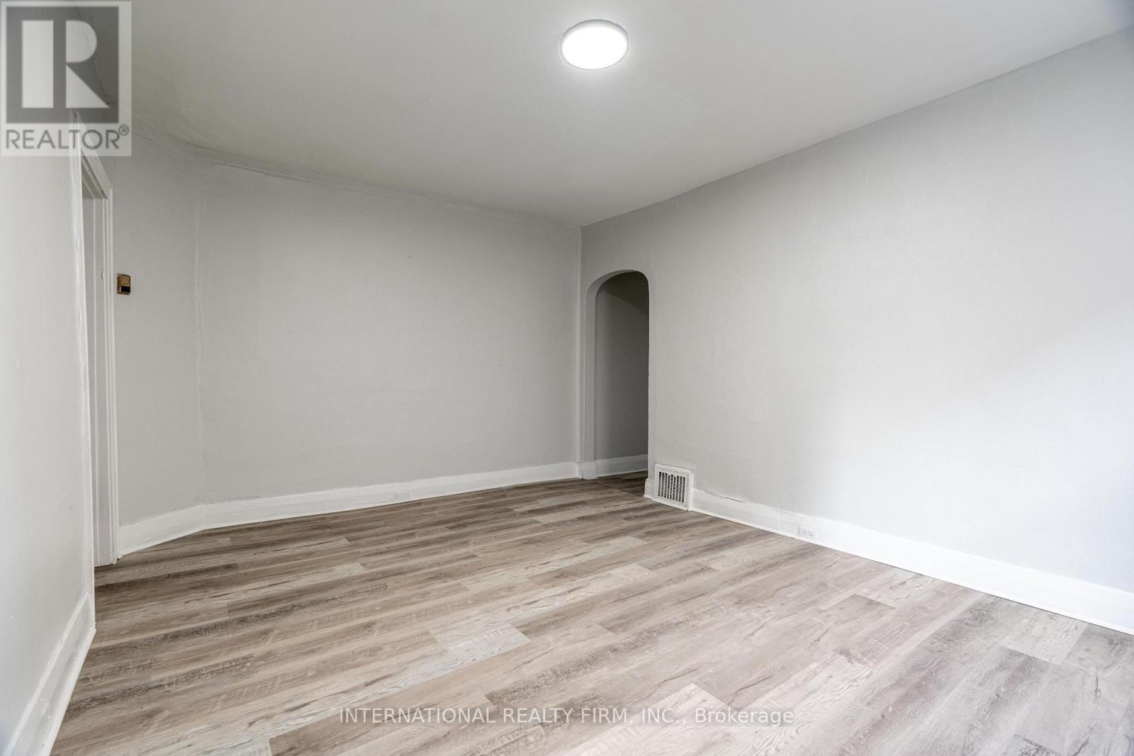 4 - 221 Hamilton Road E, London East, Ontario N5Z 1P9 - Photo 3 - X13592042