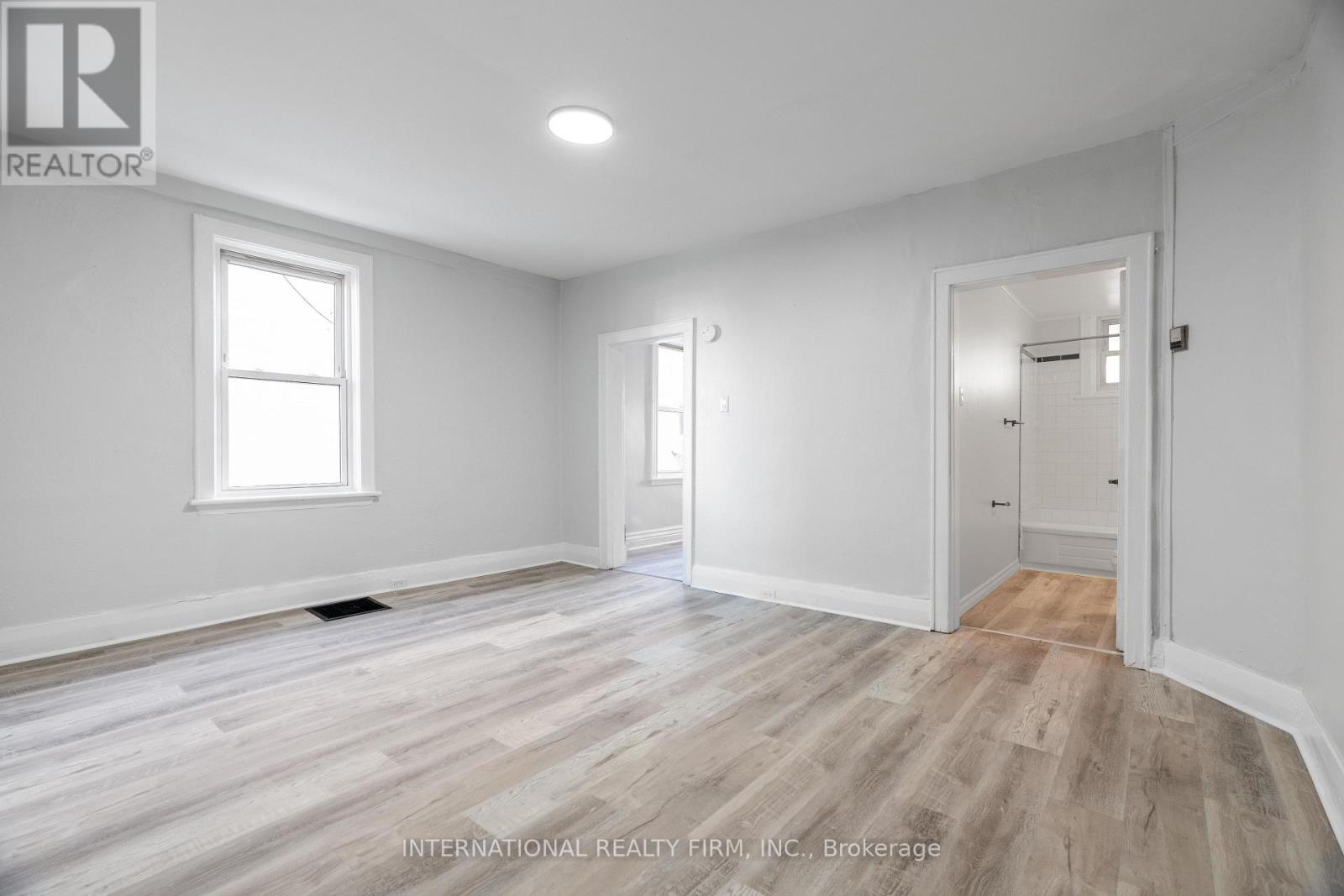 4 - 221 Hamilton Road E, London East, Ontario N5Z 1P9 - Photo 4 - X13592042