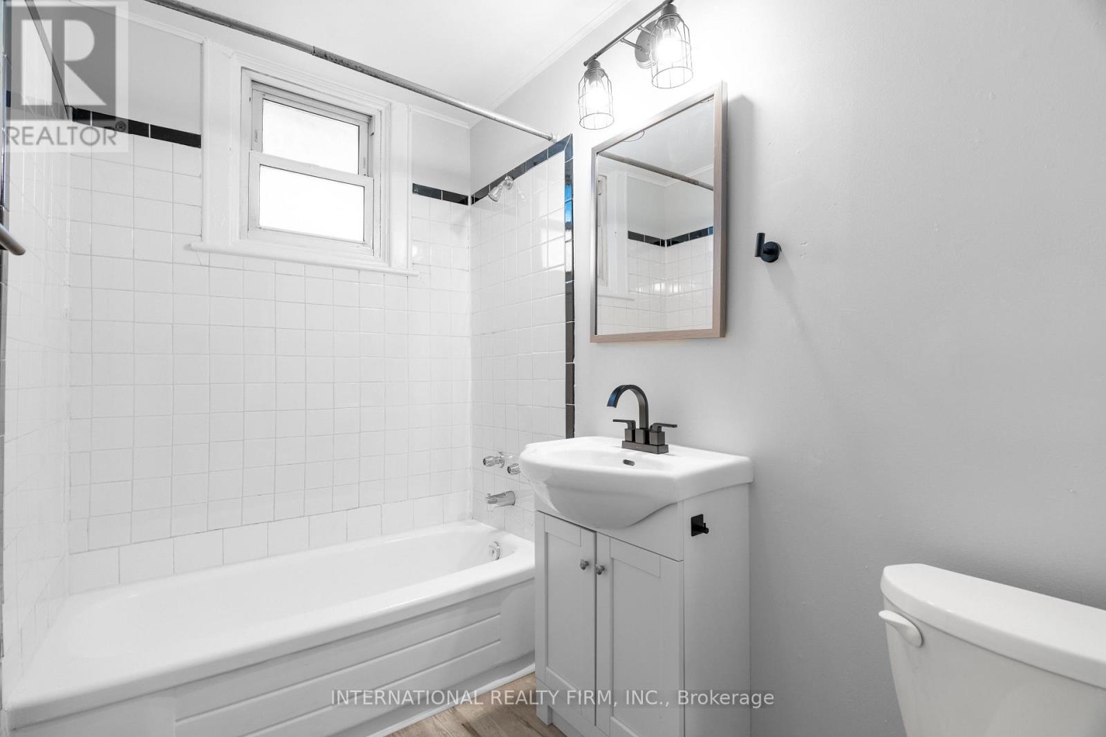 4 - 221 Hamilton Road E, London East, Ontario N5Z 1P9 - Photo 5 - X13592042