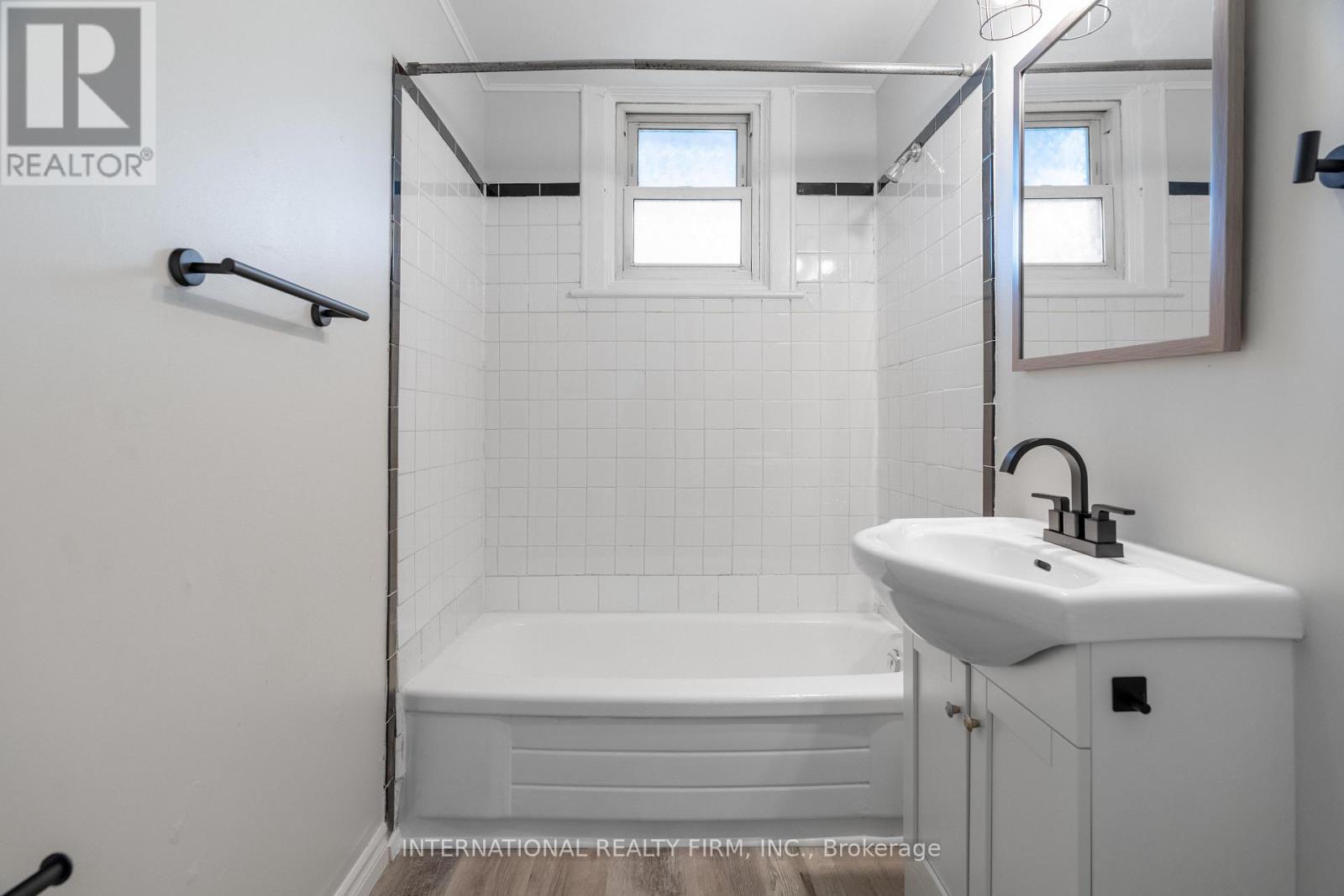 4 - 221 Hamilton Road E, London East, Ontario N5Z 1P9 - Photo 6 - X13592042