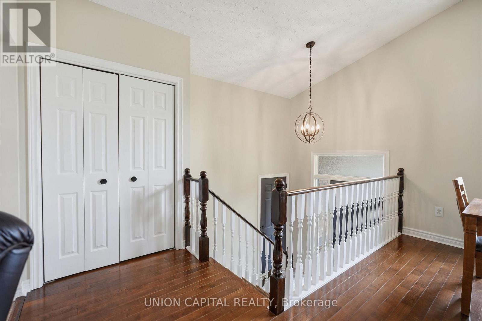 6699 Montrose Road, Niagara Falls, Ontario  L2H 3E3 - Photo 4 - X13592208