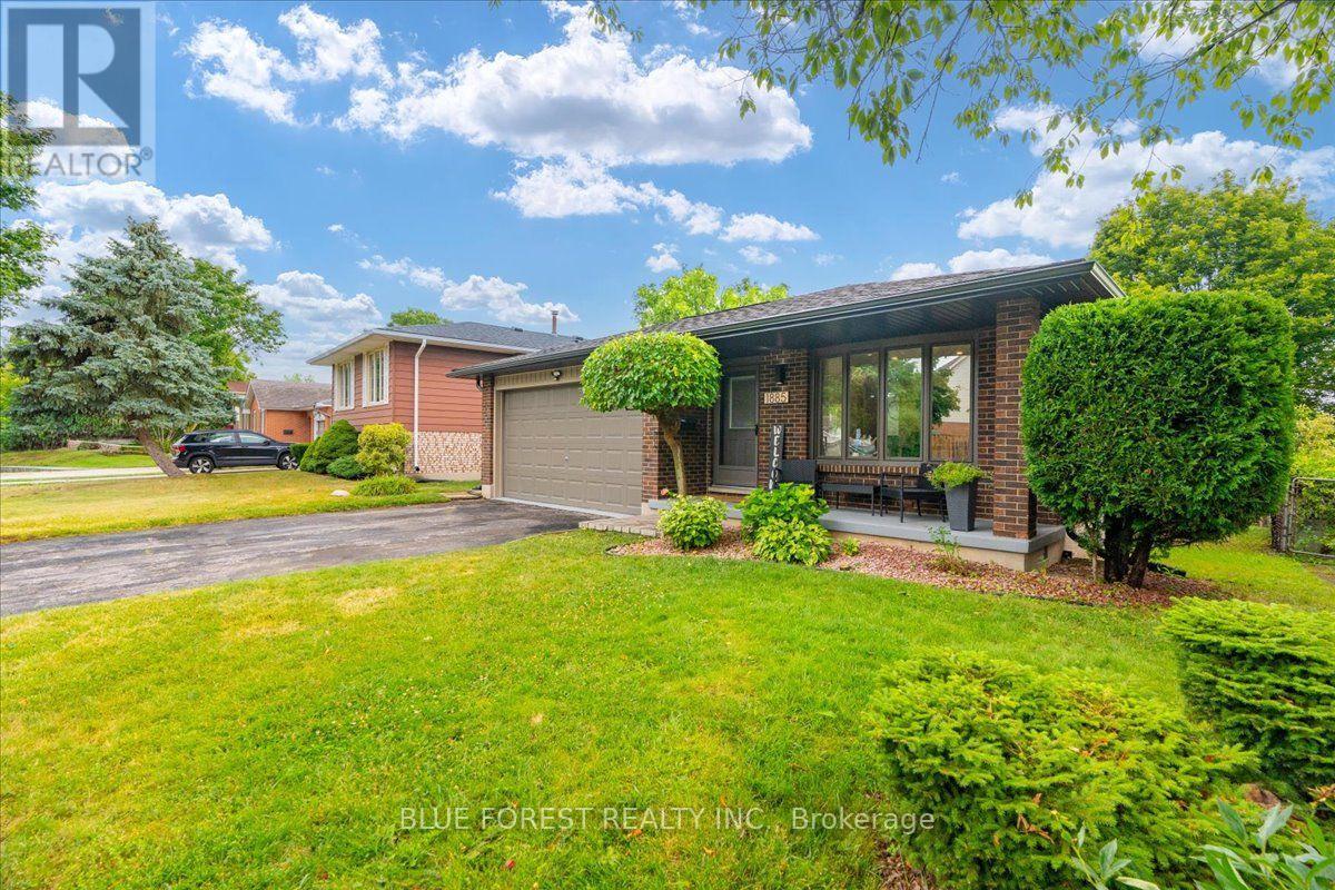 1885 Aldersbrook Road, London North, Ontario  N6G 3R4 - Photo 3 - X13592382