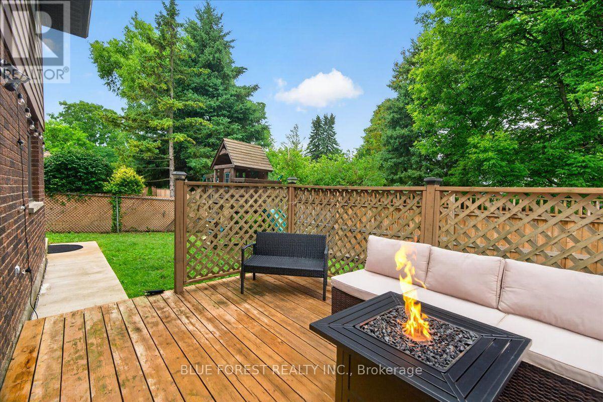 1885 Aldersbrook Road, London North, Ontario  N6G 3R4 - Photo 41 - X13592382