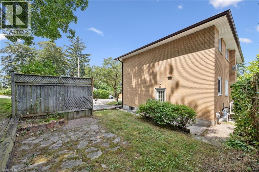 196 Walker Street, Cambridge, Ontario  N3C 2C2 - Photo 38 - 40848795