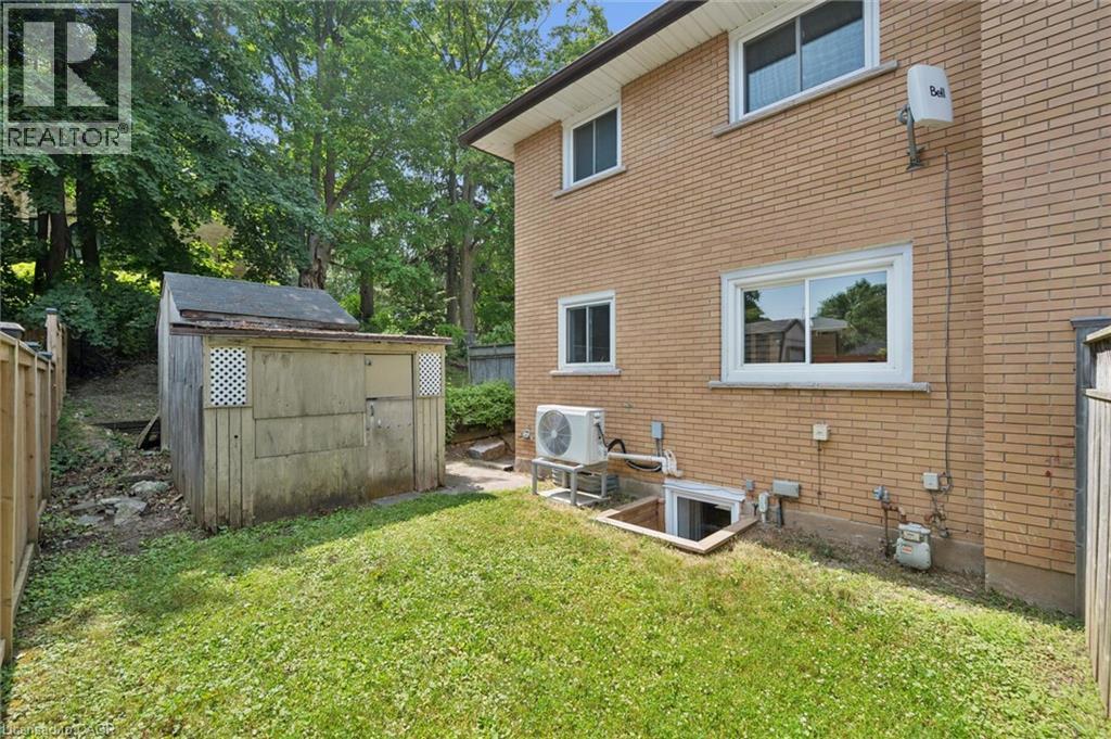196 Walker Street, Cambridge, Ontario  N3C 2C2 - Photo 39 - 40848795