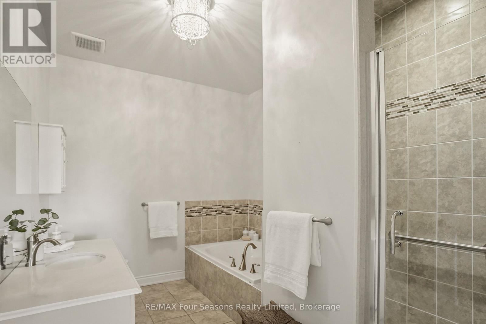 33 - 34 Kari Crescent, Collingwood, Ontario  L9Y 0Z6 - Photo 17 - S13592542