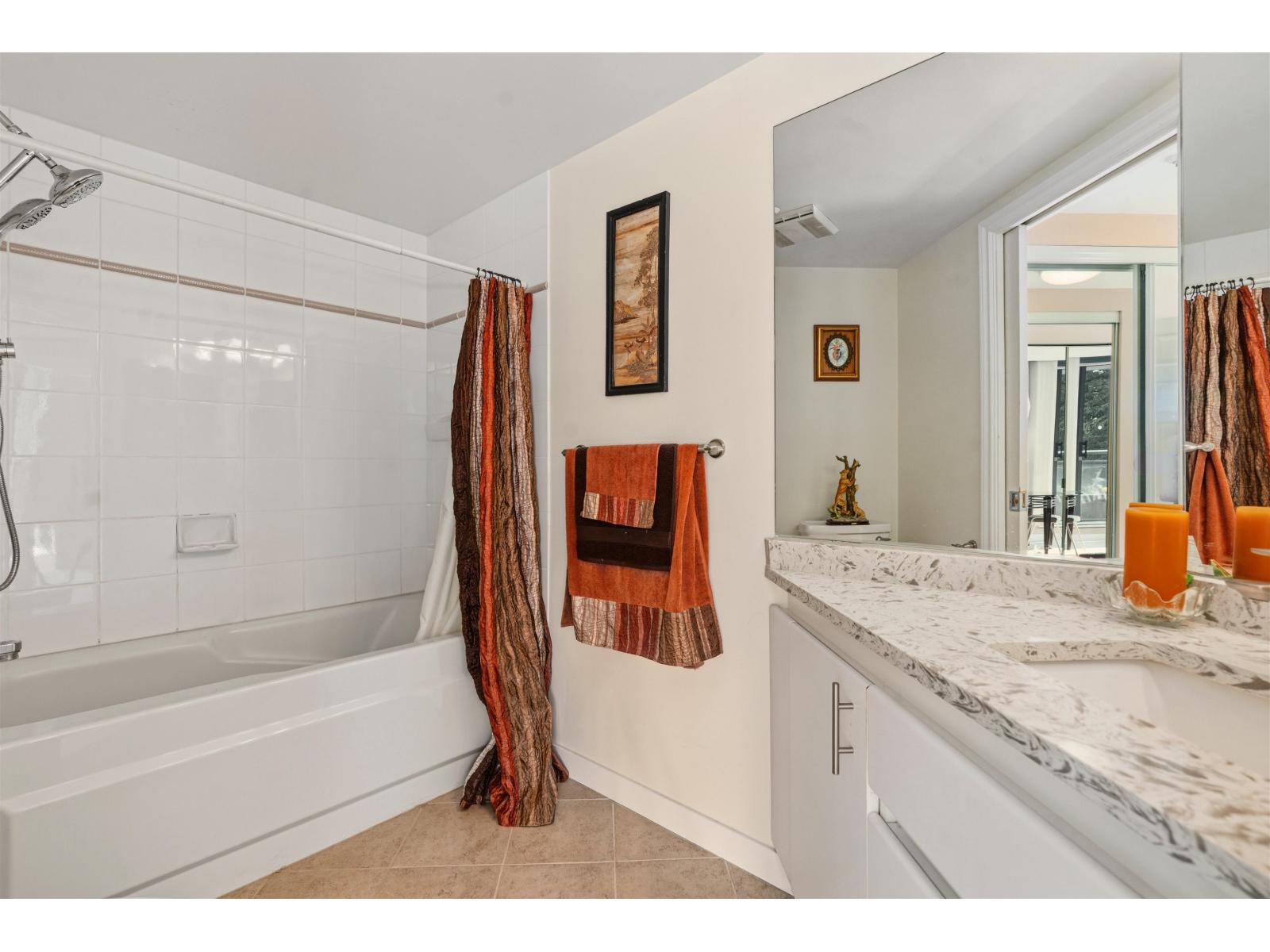 203 13353 108 Avenue, Surrey, British Columbia  V3T 5T5 - Photo 13 - R3147795