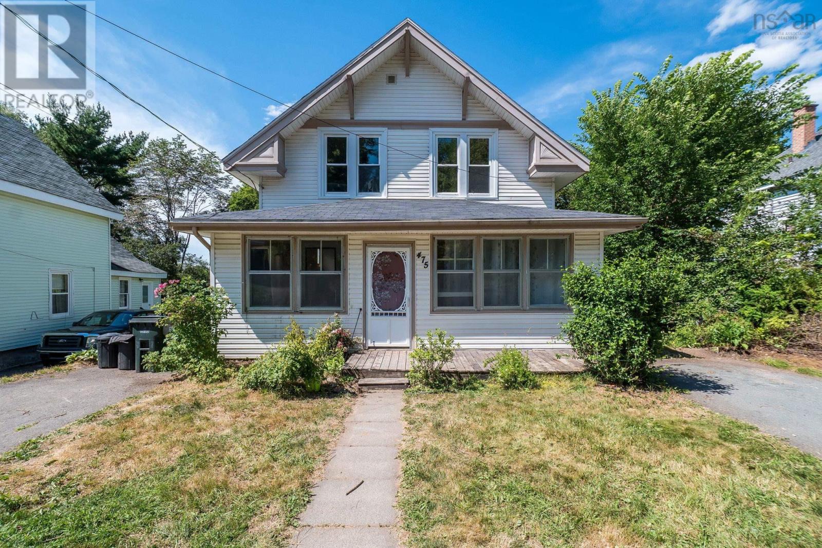475 Albert Street, Windsor