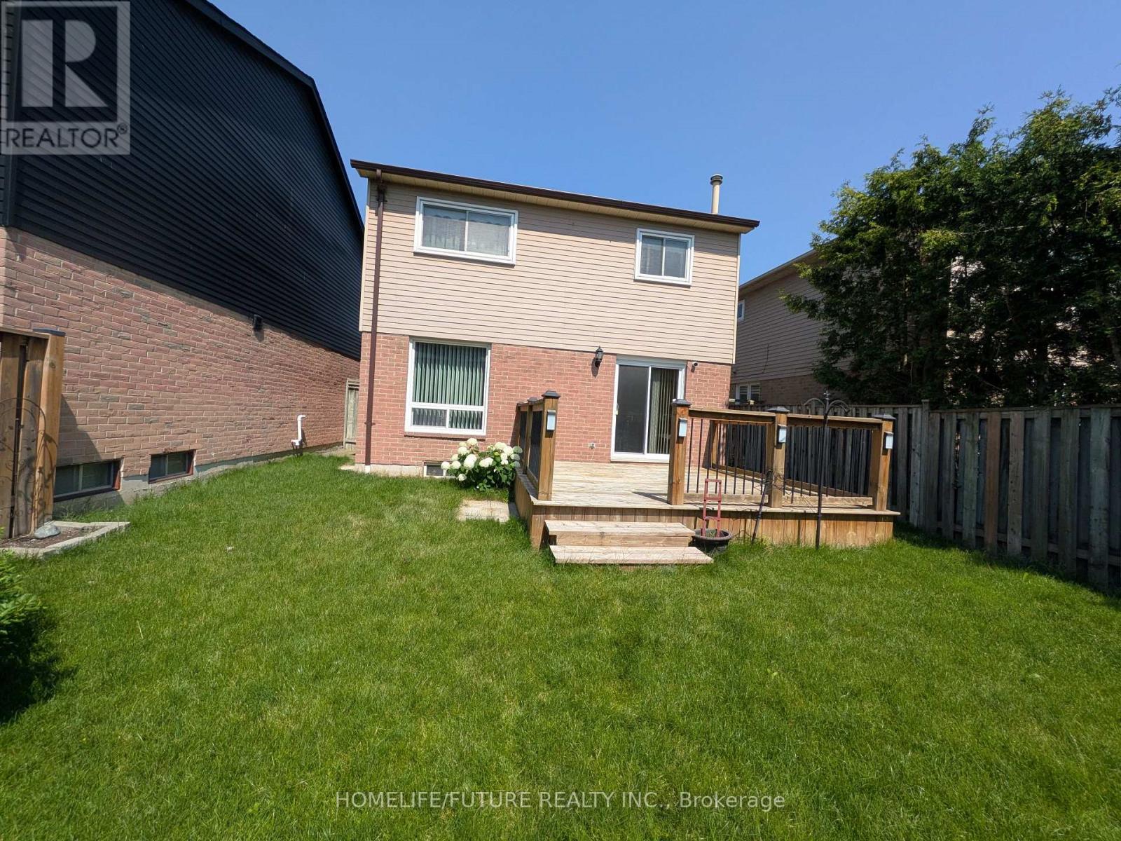 40 Longstaff Drive, Ajax, Ontario  L1S 5H9 - Photo 9 - E13592518