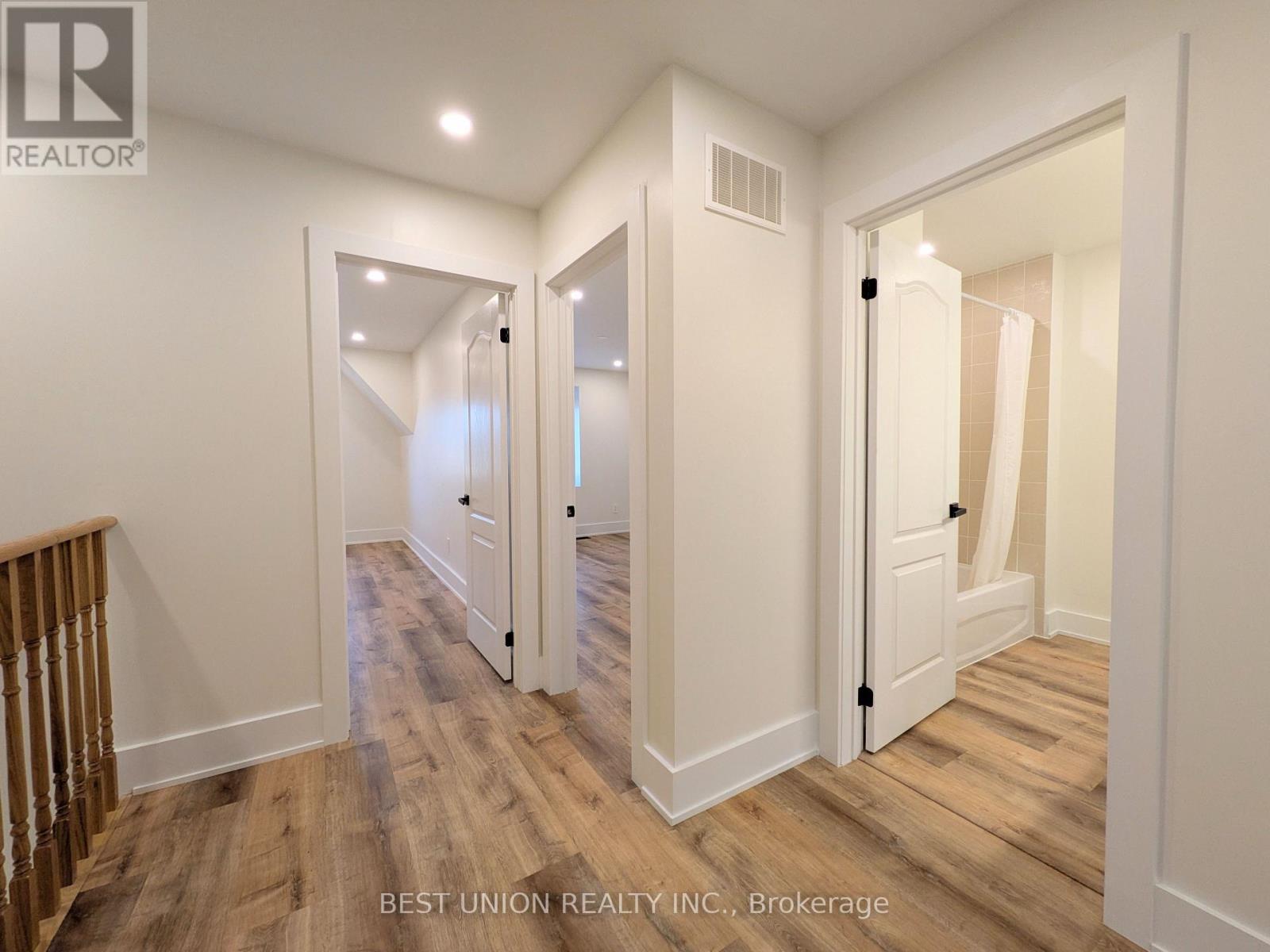 1596 Brandy Court, Pickering, Ontario  L1X 0C8 - Photo 21 - E13592540