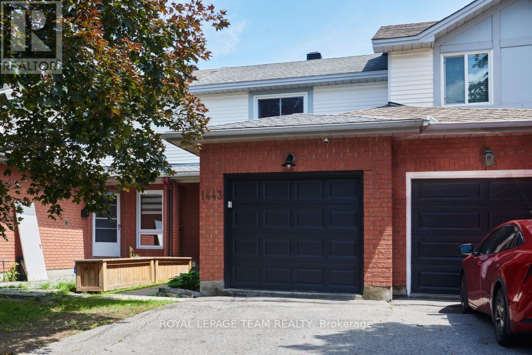 1443 CARAVEL CRESCENT, Ottawa