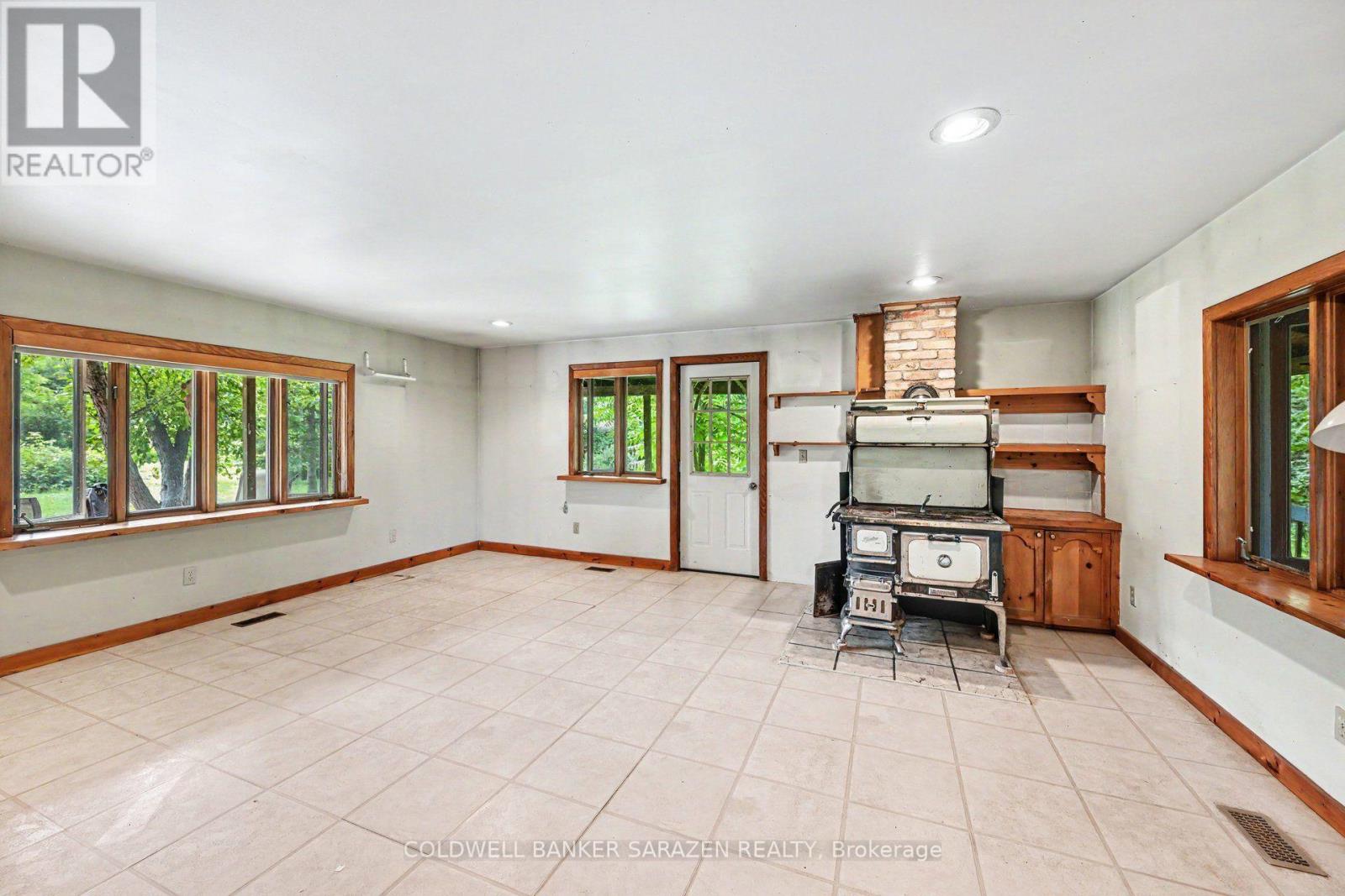56 Lochwinnoch Road, Mcnab/braeside, Ontario  K0A 1G0 - Photo 9 - X13592420