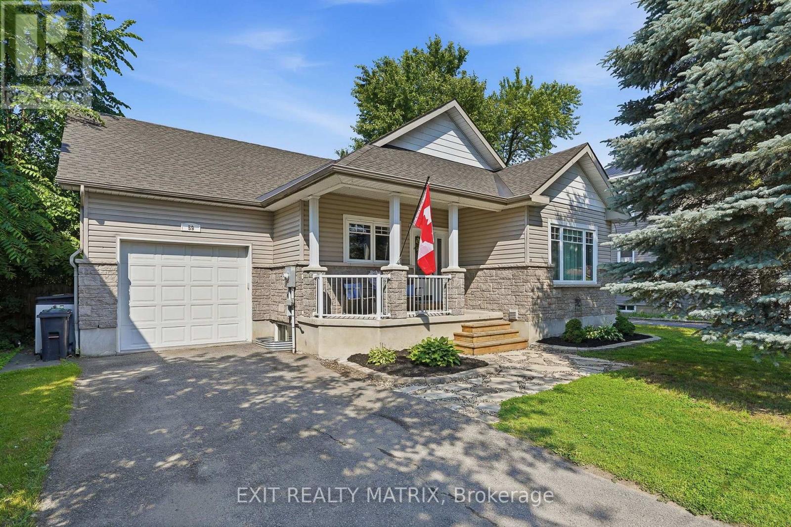 59 FIRST AVENUE, Russell, Ontario