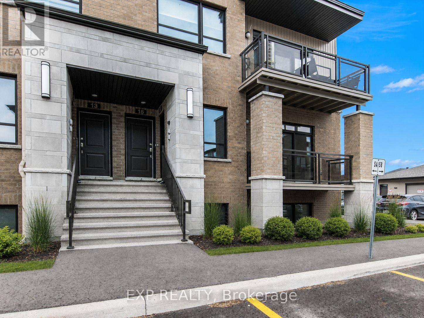 17 CARABINER PRIVATE, Ottawa, Ontario