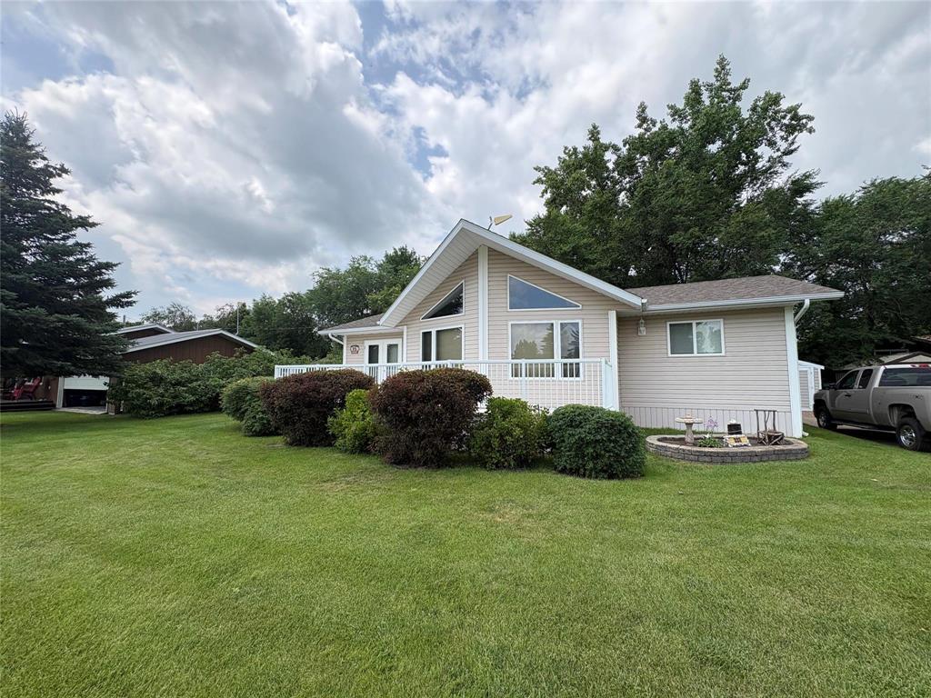 333 Pleasant Valley Drive, Pelican Lake, Manitoba  R0G 1W0 - Photo 2 - 202617274