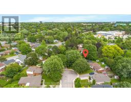 108 FASSETT COURT, Hamilton, Ontario
