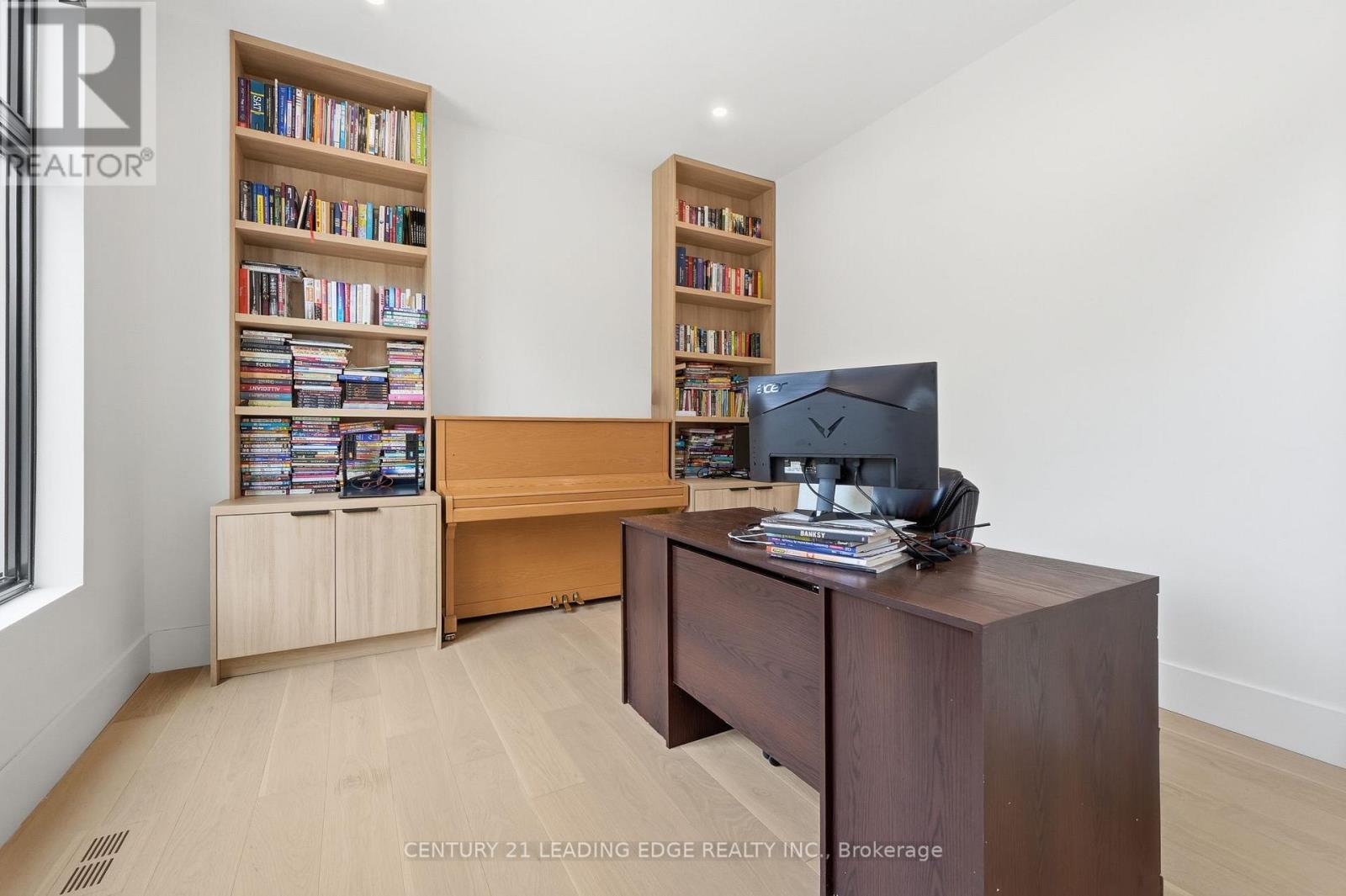 1362 Devon Road, Oakville, Ontario  L6J 2M1 - Photo 16 - W13592480