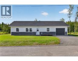 24 Fawcett Avenue, petitcodiac, New Brunswick