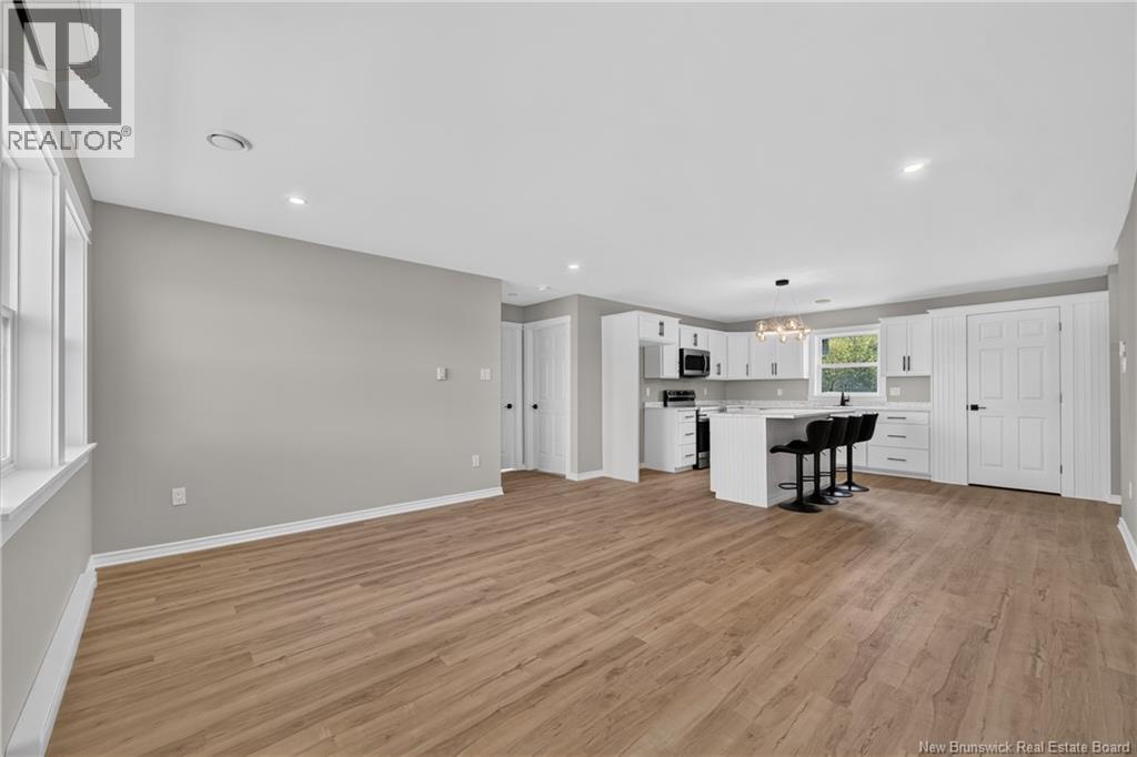 24 Fawcett Avenue, Petitcodiac, New Brunswick  E4Z 4H4 - Photo 5 - NB143865