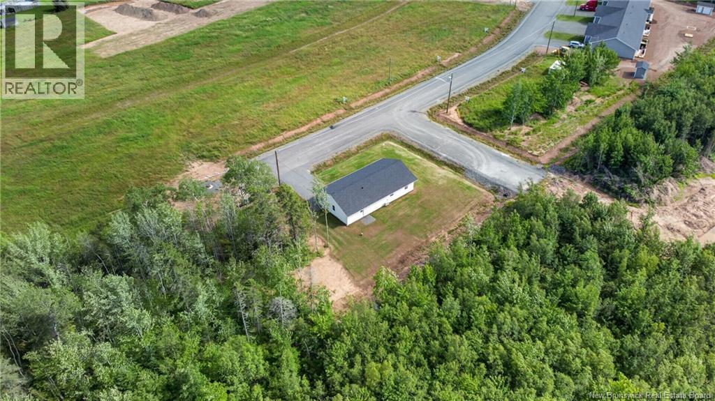 24 Fawcett Avenue, Petitcodiac, New Brunswick  E4Z 4H4 - Photo 43 - NB143865