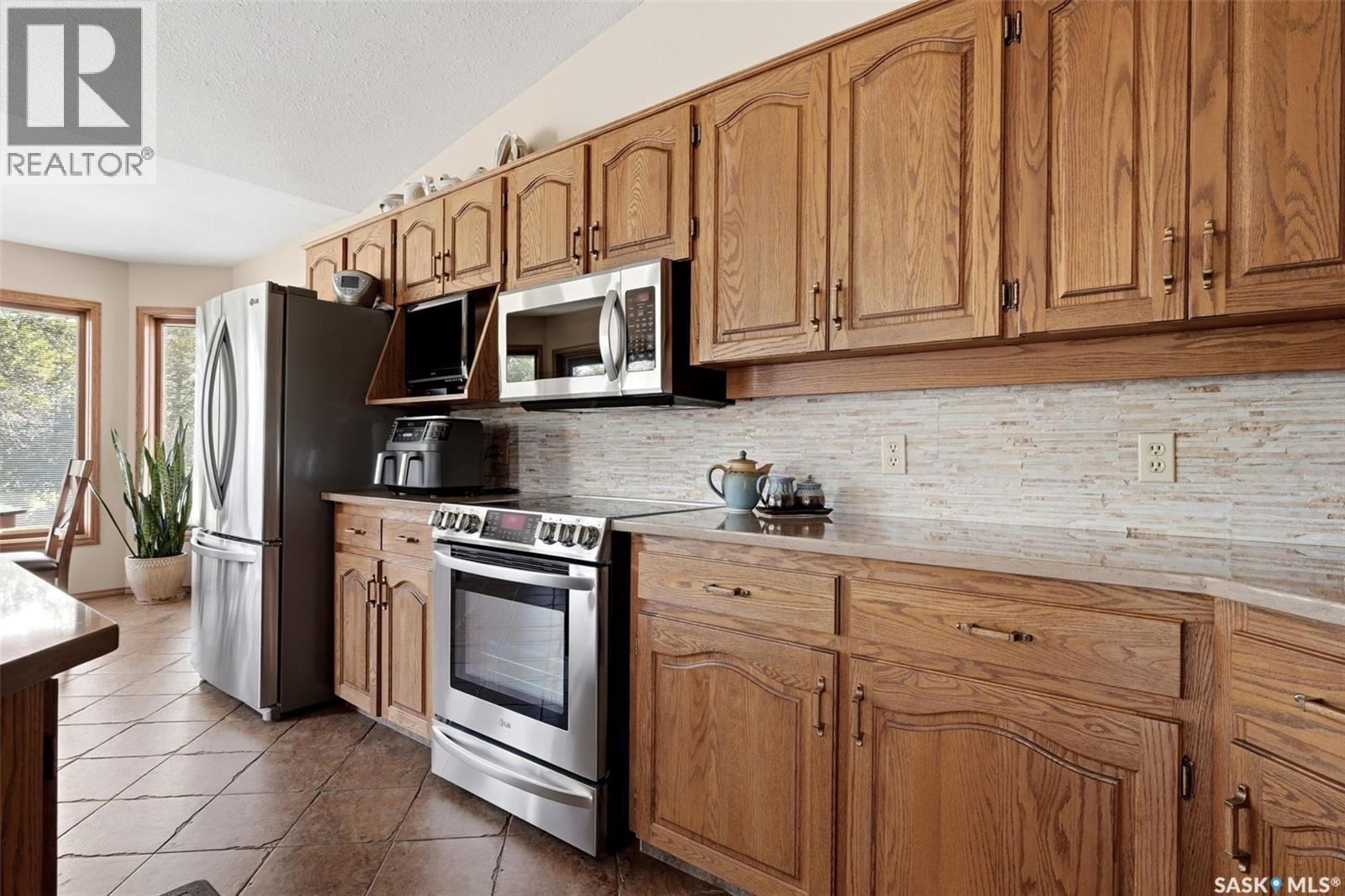 33 Federal Drive, White City, Saskatchewan  S4L 5B1 - Photo 13 - SK043156