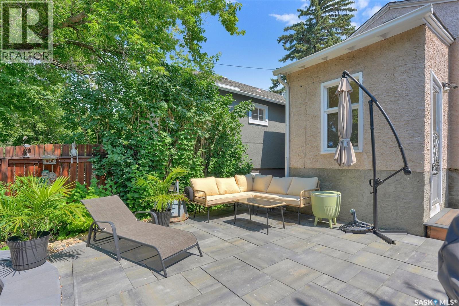 2604 Robinson Street, Regina, Saskatchewan  S4T 2R4 - Photo 33 - SK043140